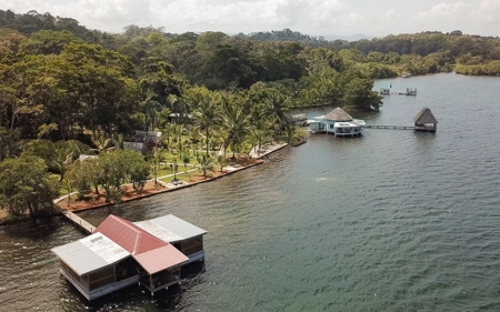 Turn-key hotel, Dolphin Bay, Bocas del Toro - image 1
