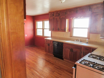Online Auction Farm, Home, Barns, Grain Storage Ensign KS - image 9