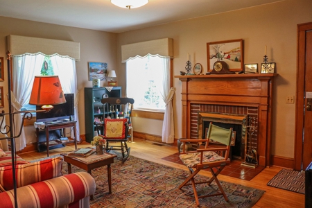 Beautiful Brick Home for Sale in Floyd VA! - image 11