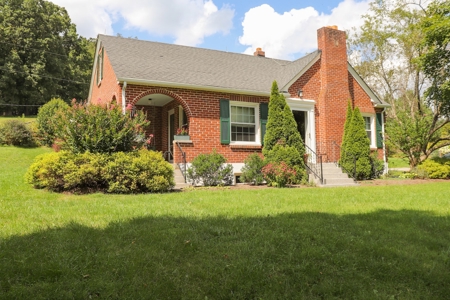 Beautiful Brick Home for Sale in Floyd VA! - image 2