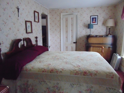 Circa 1848 Village Home - image 28