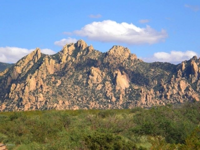 36+ acre lot abuts Coronado National Forest - image 2