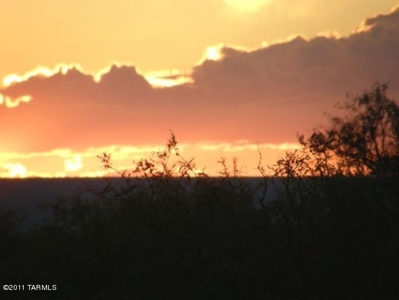 36+ acre lot abuts Coronado National Forest - image 5