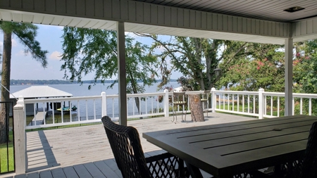 Waterfront Vacation Home For Sale On Lake Palestine, East Tx - image 30