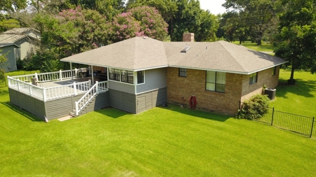 Waterfront Vacation Home For Sale On Lake Palestine, East Tx - image 46
