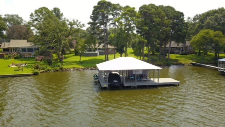 Waterfront Vacation Home For Sale On Lake Palestine, East Tx - image 49