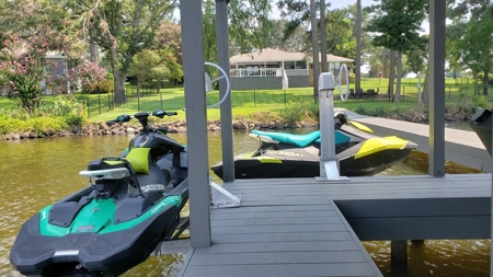 Waterfront Vacation Home For Sale On Lake Palestine, East Tx - image 41