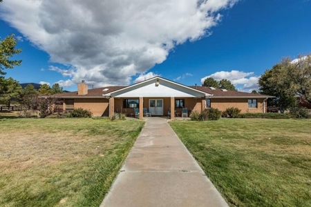 60± Acre Equine Property For Sale Near Edgewood, New Mexico - image 1