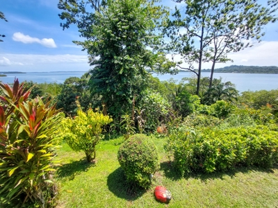 Titled Off-grid Coastal Home, Tierra Oscura, Bocas del Toro - image 26