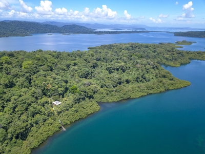Titled Off-grid Coastal Home, Tierra Oscura, Bocas del Toro - image 6