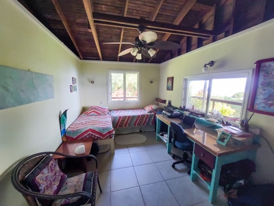 Titled Off-grid Coastal Home, Tierra Oscura, Bocas del Toro - image 8
