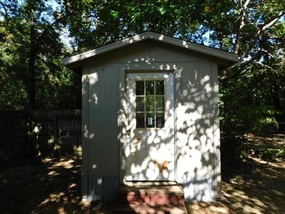 Charming Cottage For Sale In Lake Palestine Community - image 25