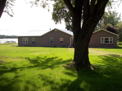 Waterfront Home in Marquette County WI - image 31