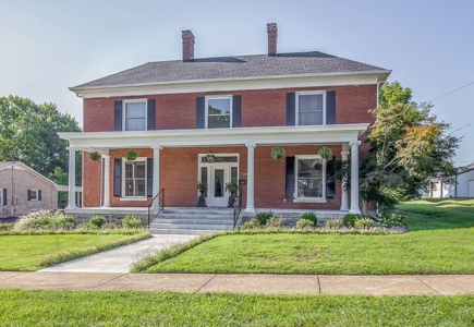 4 bedroom 3 bath historic home for sale in Franklin, Ky. - image 7