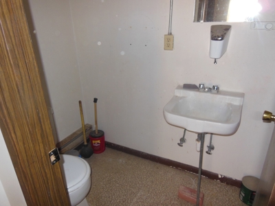 Commercial Property w/Living Quarters in Northern, CA - image 15