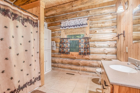 Custom Log Home For Sale Minutes From Grant, MI! - image 17