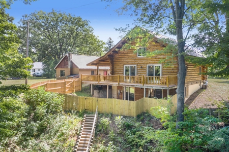 Custom Log Home For Sale Minutes From Grant, MI! - image 4