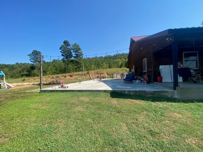 Country home for sale- Red Oak, OK  Southeast Oklahoma - image 15