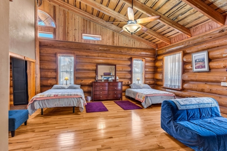 Large Custom Log Home for Sale in Cotopaxi, Colorado - image 17