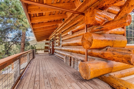 Large Custom Log Home for Sale in Cotopaxi, Colorado - image 32