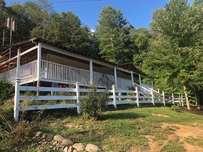 3 Bed 2 Bath Doublewide Home On 12.68 Acres In East Tn - image 1