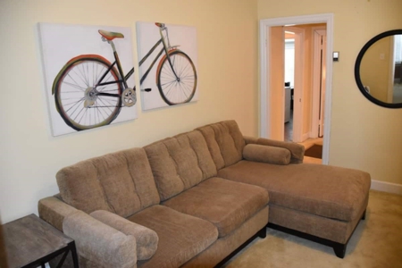 Profitable Air B&B Duplex for Sale in Jackson TN - image 12