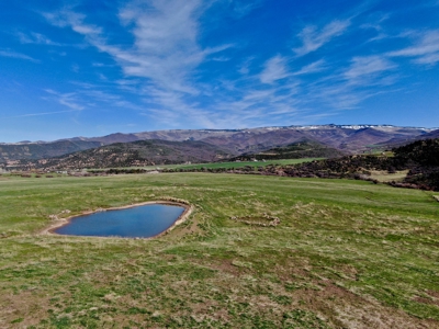 Year-round cattle operation has winter/summer grazing permit - image 2