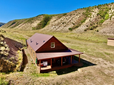Colorado Mountain Hunting Ranch with Lodge and Airstrip - image 7