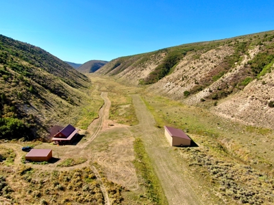Colorado Mountain Hunting Ranch with Lodge and Airstrip - image 1