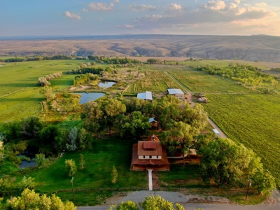 Hotchkiss Country Home With Ponds Irrigated Acreage For Sale - image 9