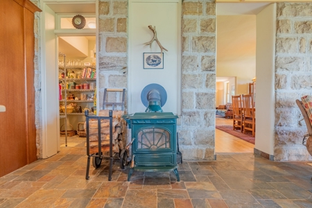 Hotchkiss Country Home With Ponds Irrigated Acreage For Sale - image 13