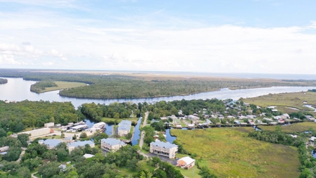 Beautiful Condo In Suwannee Florida! - image 43