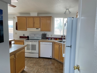 Nice 3 bed/2bath home 1248 sq.ft with over ½ acre of views - image 8