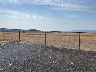 Nice 3 bed/2bath home 1248 sq.ft with over ½ acre of views - image 5
