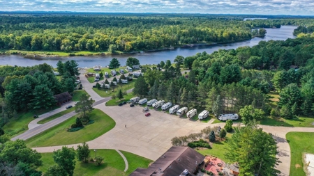 Premier WI Campground, Resort & Bar and Grill up for Auction - image 9