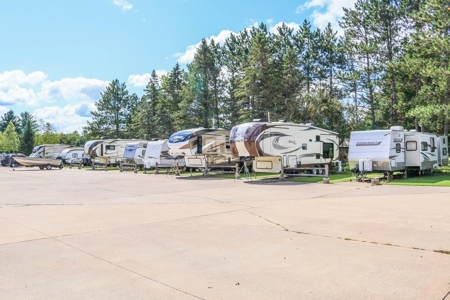 Premier WI Campground, Resort & Bar and Grill up for Auction - image 10