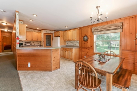 Premier WI Campground, Resort & Bar and Grill up for Auction - image 35