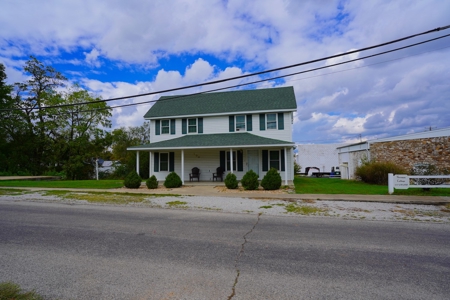 House for Sale in Alton MO - image 2