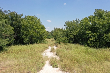 (Farm 2) * Auction * Hunting Farm * Kingfisher Co, Ok - image 1