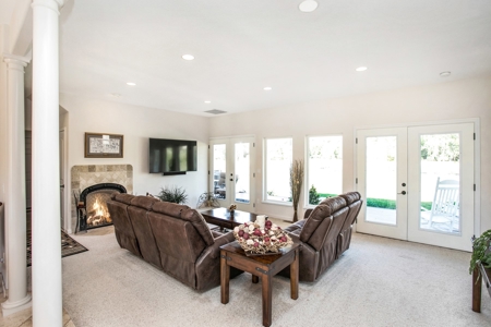 Home with Equestrian barn for sale in Dayton, WA - image 3
