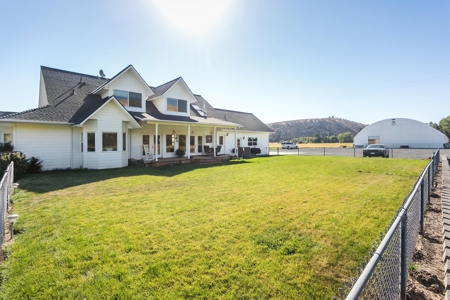 Home with Equestrian barn for sale in Dayton, WA - image 32