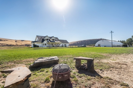 Home with Equestrian barn for sale in Dayton, WA - image 34