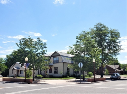 Residential/Commercial Building For Sale, Montrose, Colorado - image 1
