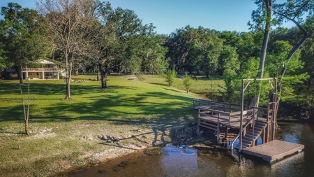 Santa Fe River Waterfront Home! - image 31