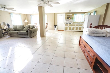 Santa Fe River Waterfront Home! - image 21