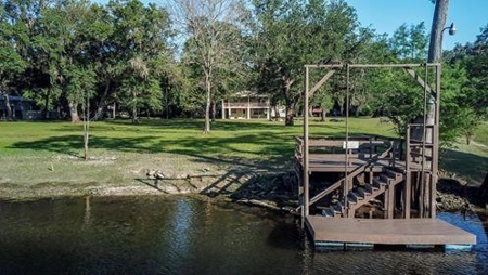Santa Fe River Waterfront Home! - image 2