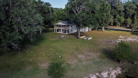 Santa Fe River Waterfront Home! - image 32