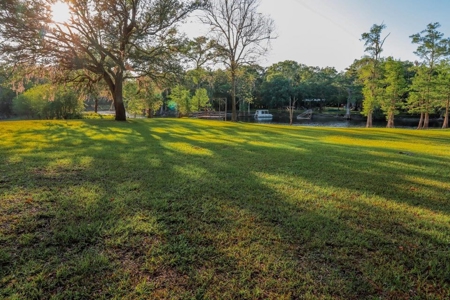 Santa Fe River Waterfront Home! - image 26