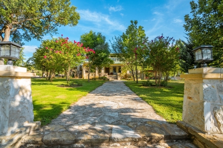 Guadalupe Riverfront Working Ranch in the Texas Hill Country - image 18