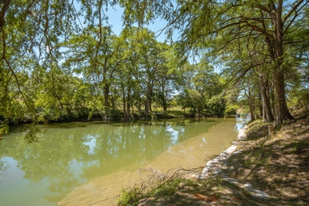 Guadalupe Riverfront Working Ranch in the Texas Hill Country - image 17